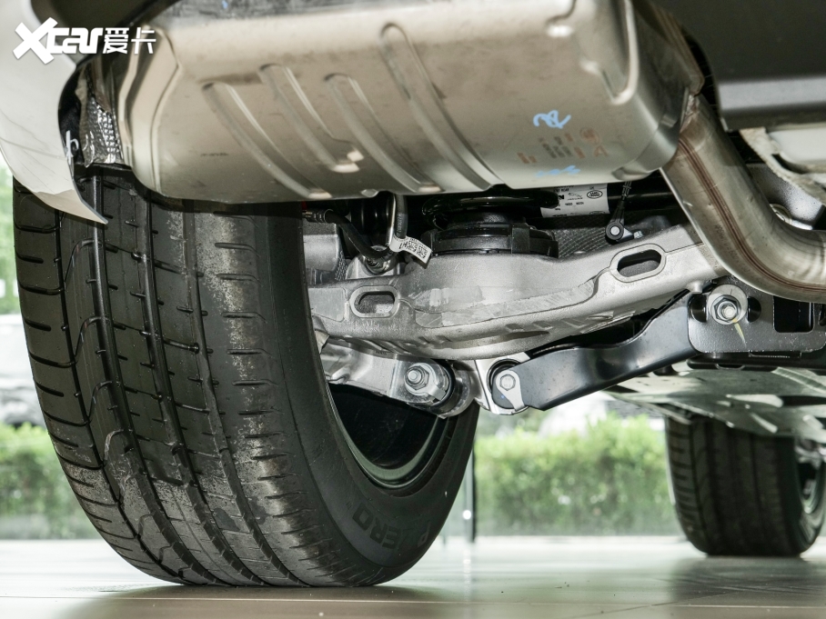 2024ݱF-PACE P250 R-Dynamic SE