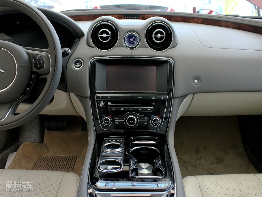 2011ݱXJ 3.0L ȫ̄(w)