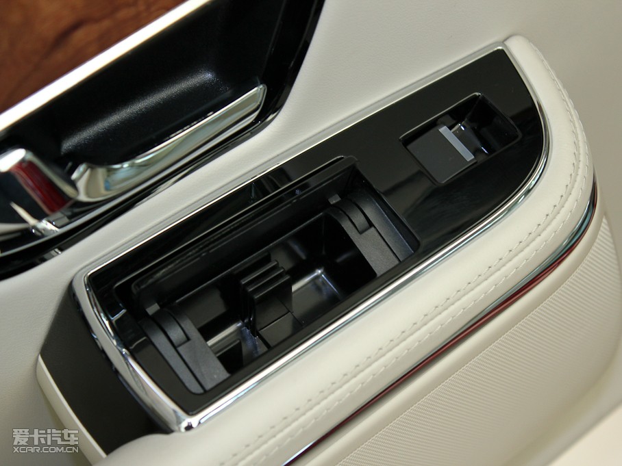 2011ݱXJ 3.0L ȫ̄հ