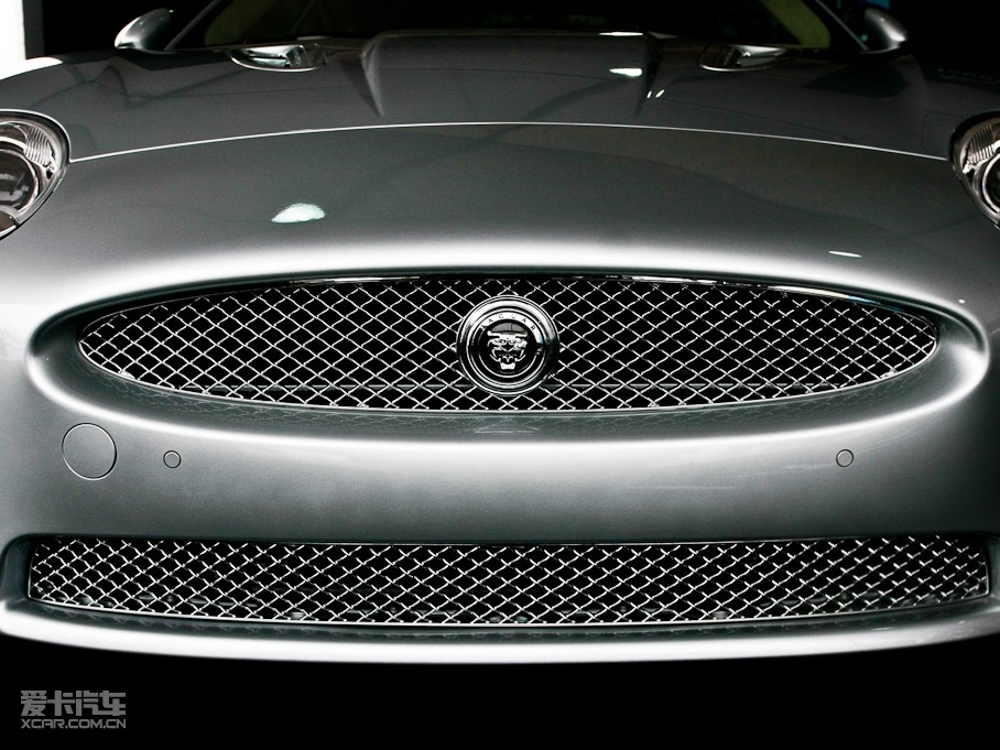 2009ݱXK R 5.0L V8 C(j)е