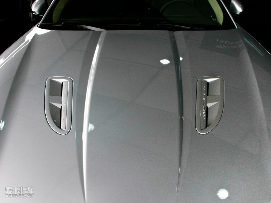 2009ݱXK R 5.0L V8 Cе