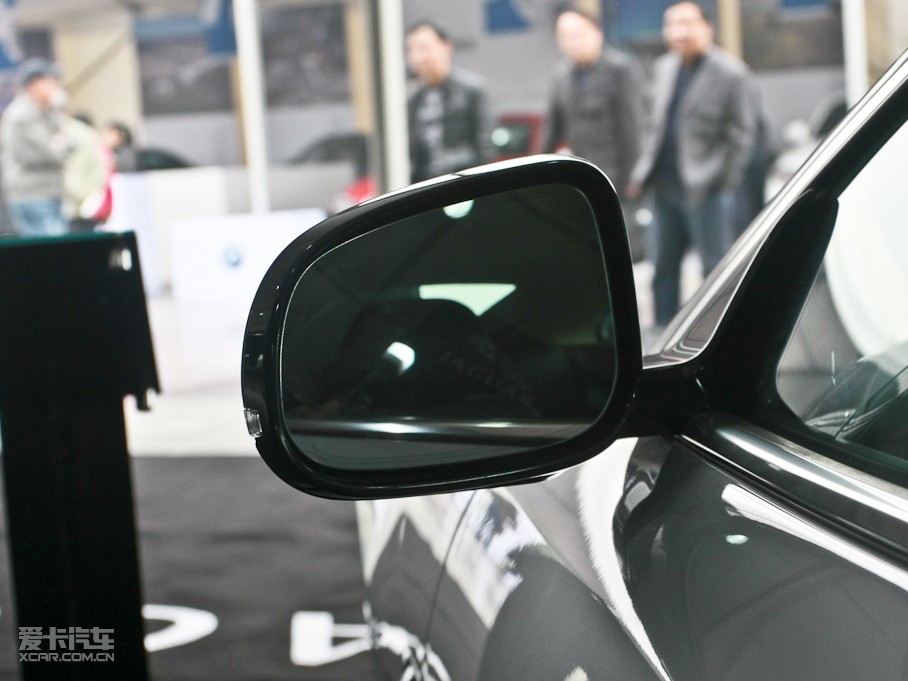 2009ݱXK R 5.0L V8 C(j)е