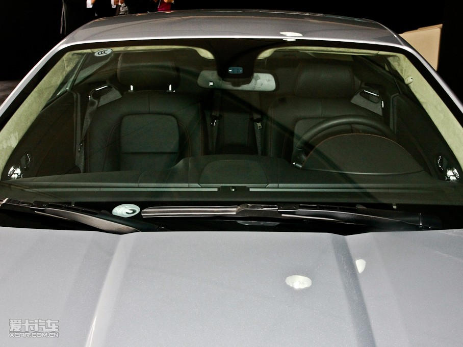 2009ݱXK R 5.0L V8 Cе