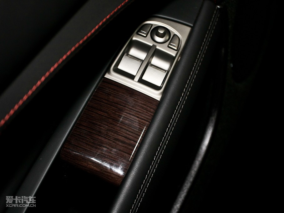 2009ݱXK R 5.0L V8 Cе