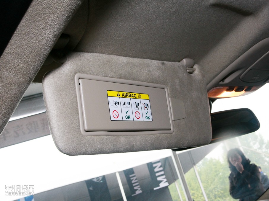 2009ݱXK R 5.0L V8 C(j)е