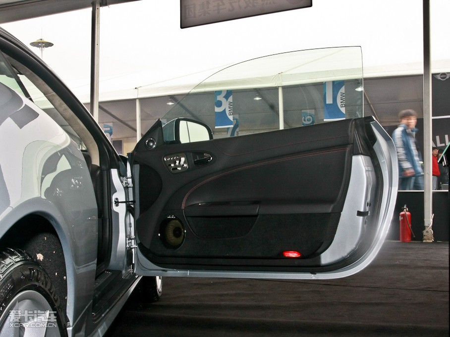 2009ݱXK R 5.0L V8 C(j)е