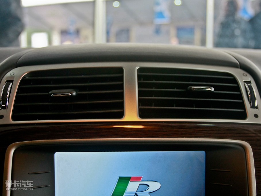 2009ݱXK R 5.0L V8 Cе