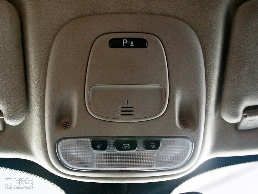 2009ݱXK R 5.0L V8 Cе