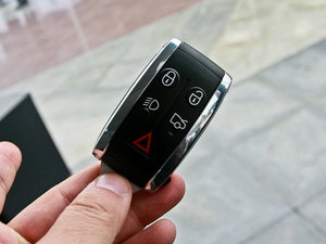 2009R 5.0L V8 Cе ܇耳