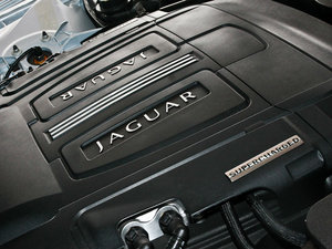 2009R 5.0L V8 Cе 