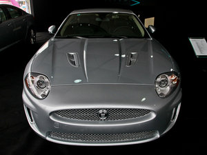 2009R 5.0L V8 Cе w^