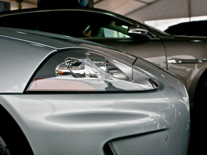 2009R 5.0L V8 C(j)е (x)(ji)^