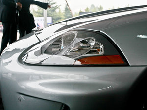 2009R 5.0L V8 C(j)е (x)(ji)^