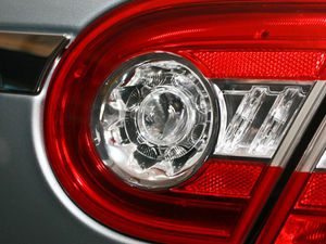 2009R 5.0L V8 C(j)е (x)(ji)^