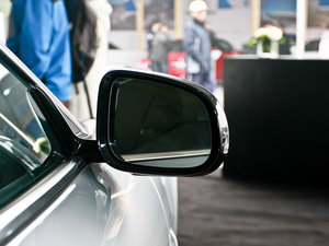 2009R 5.0L V8 C(j)е (x)(ji)^