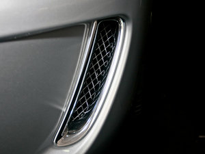 2009R 5.0L V8 C(j)е (x)(ji)^