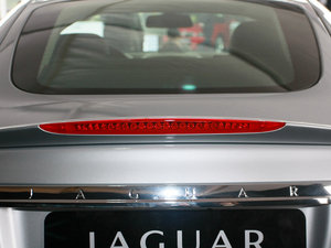 2009R 5.0L V8 C(j)е (x)(ji)^