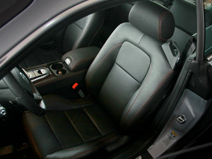 2009款R 5.0L V8 机械增压敞篷版 主驾驶座椅