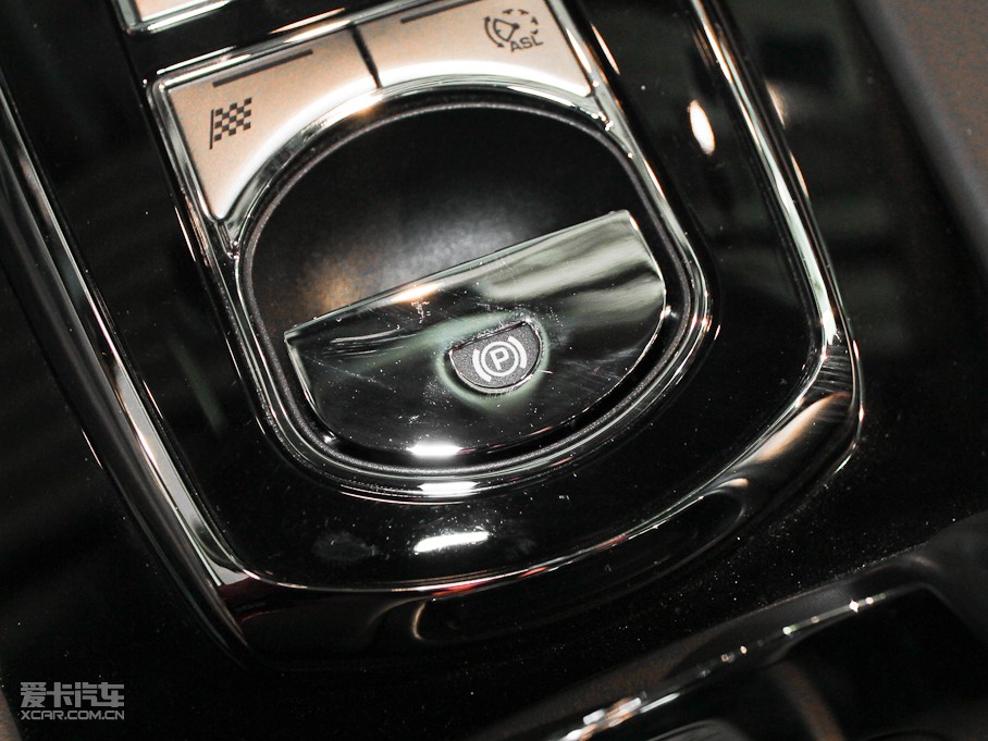 2012ݱXK R 5.0L V8CеӲ픰