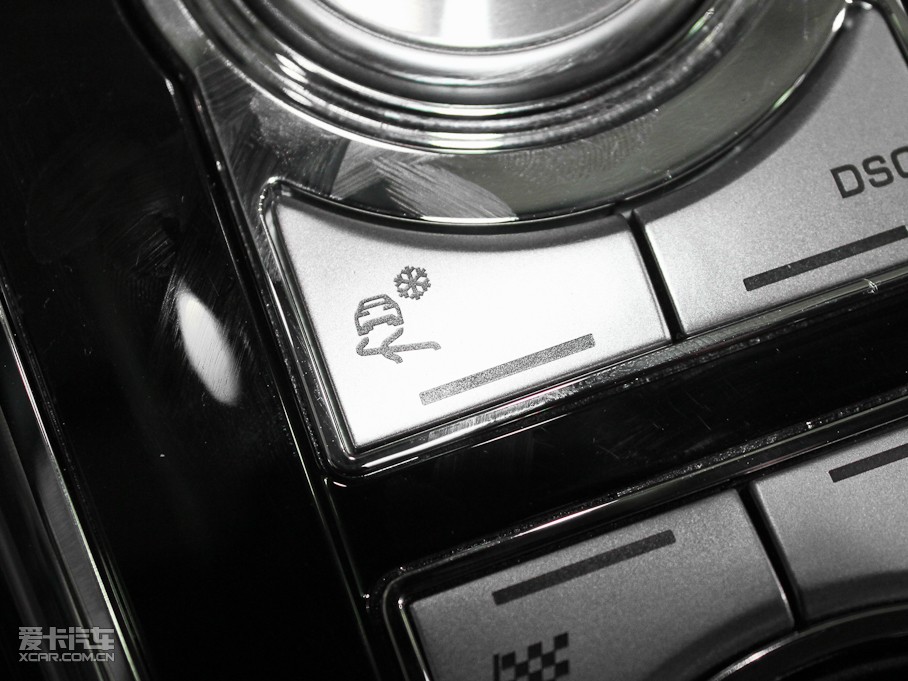 2012ݱXK R 5.0L V8C(j)еӲ픰