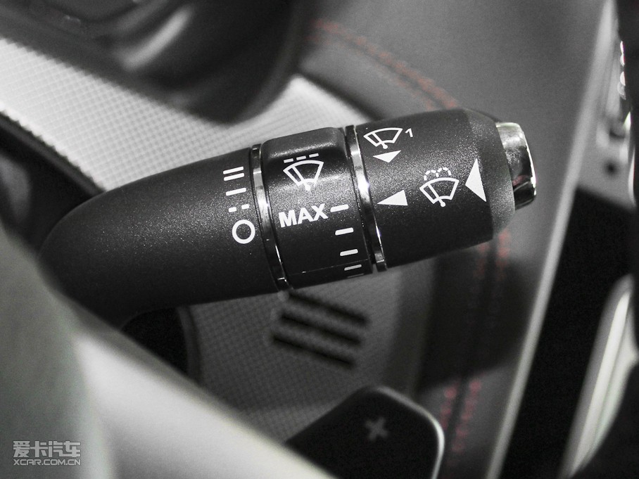 2012ݱXK R 5.0L V8C(j)еӲ픰