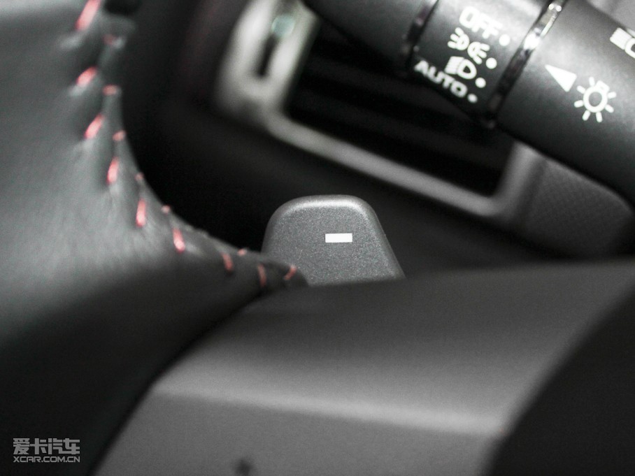 2012ݱXK R 5.0L V8CеӲ픰