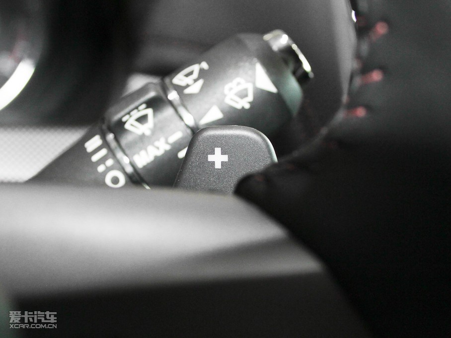 2012ݱXK R 5.0L V8C(j)еӲ픰