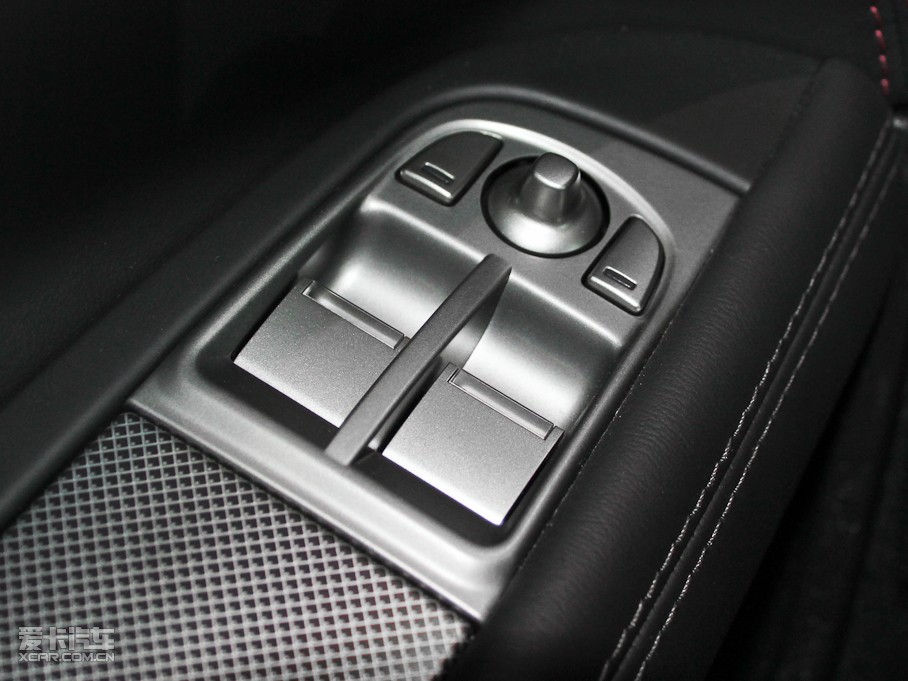 2012ݱXK R 5.0L V8CеӲ픰