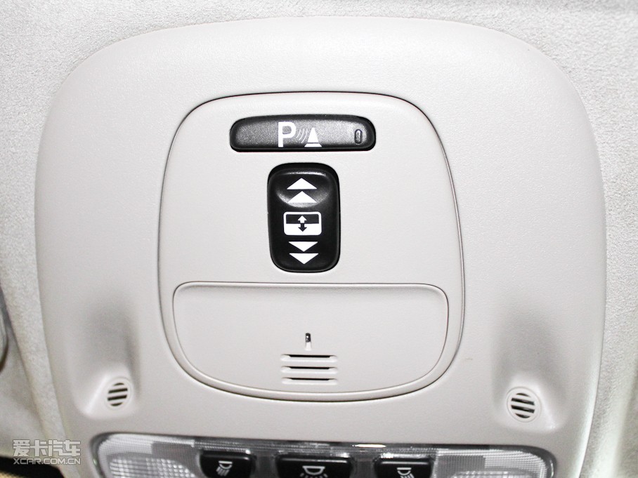 2012ݱXK R 5.0L V8CеӲ픰