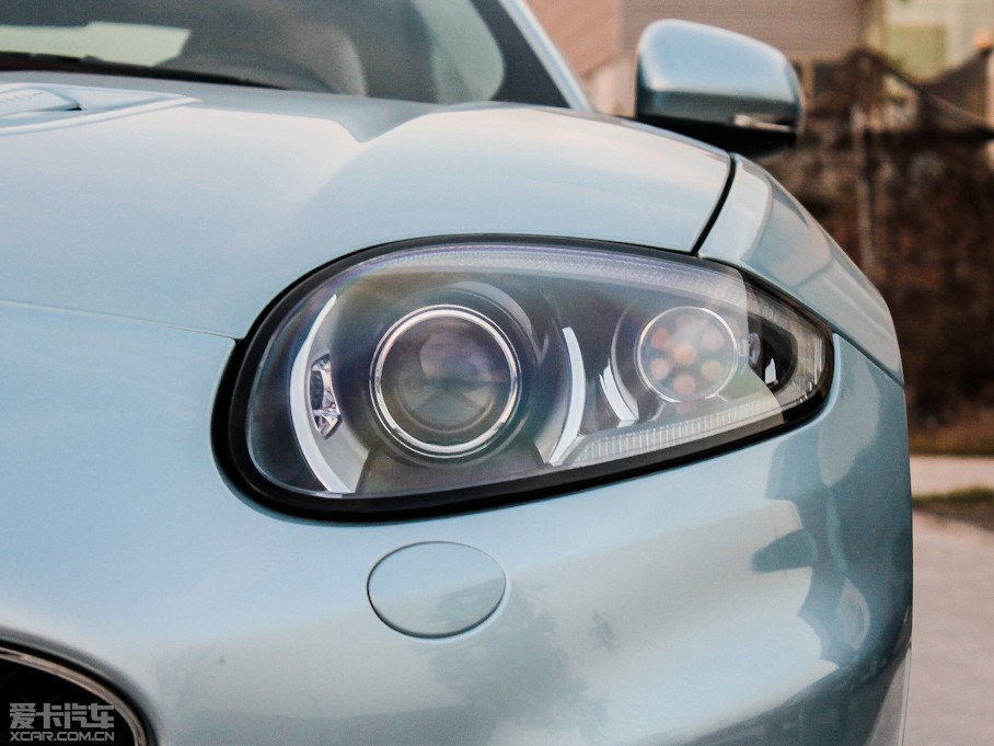 2012ݱXK R 5.0L V8C(j)еӲ픰