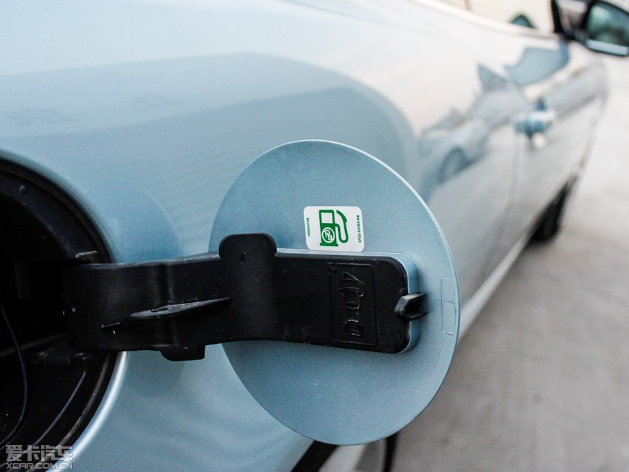 2012ݱXK R 5.0L V8CеӲ픰