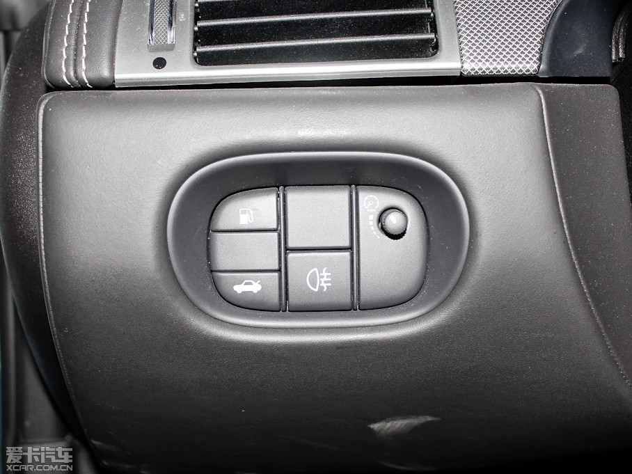 2012ݱXK R 5.0L V8CеӲ픰