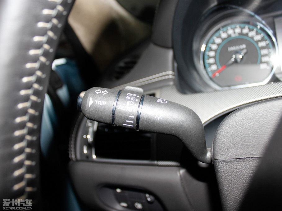 2012ݱXK R 5.0L V8CеӲ픰