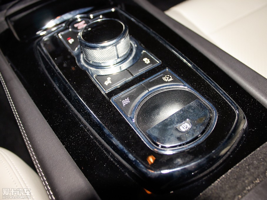 2012ݱXK R 5.0L V8CеӲ픰