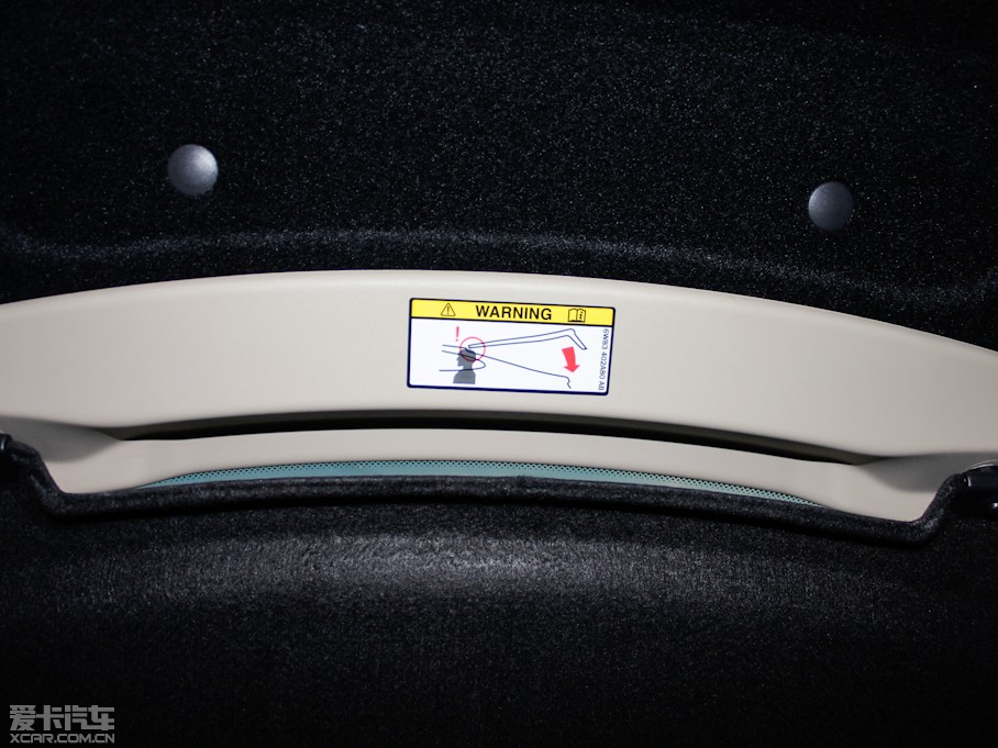 2012ݱXK R 5.0L V8CеӲ픰