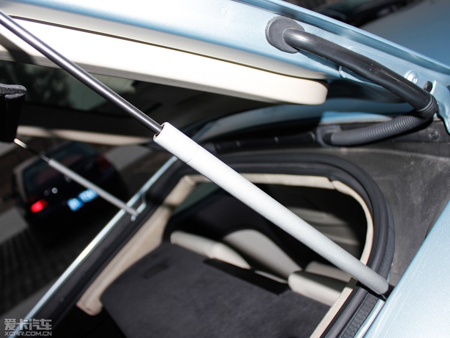 2012ݱXK R 5.0L V8C(j)еӲ픰