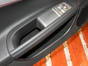 2012R 5.0L V8C(j)еӲ픰 g