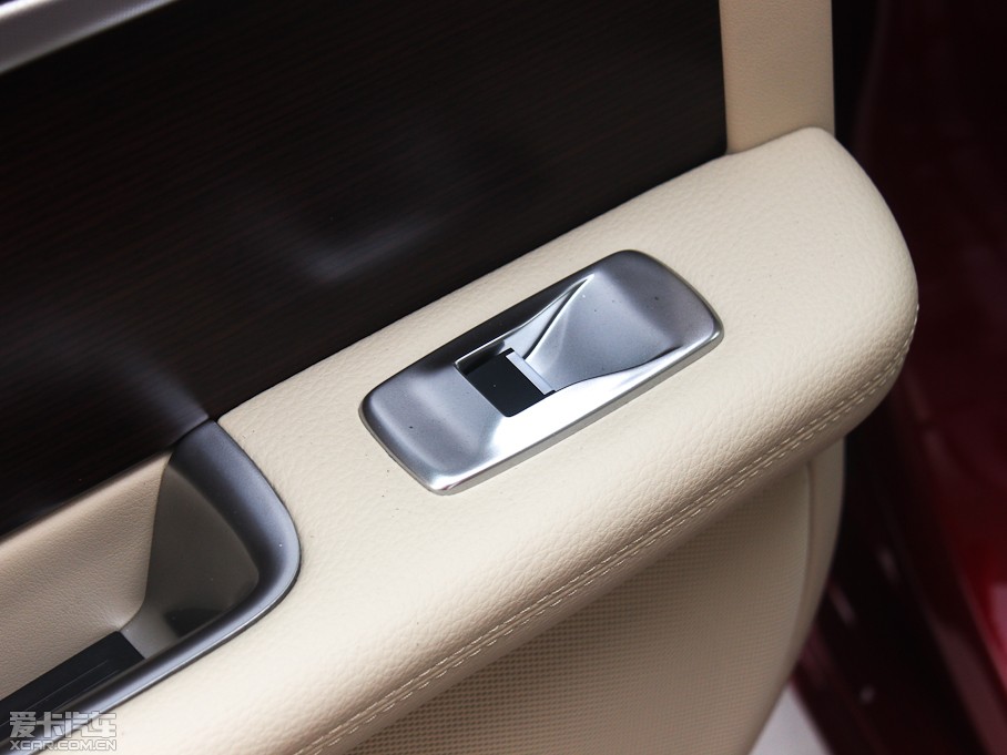 2013ݱXF 2.0T L(fng)A