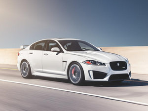 2013款R-S 5.0 整体外观