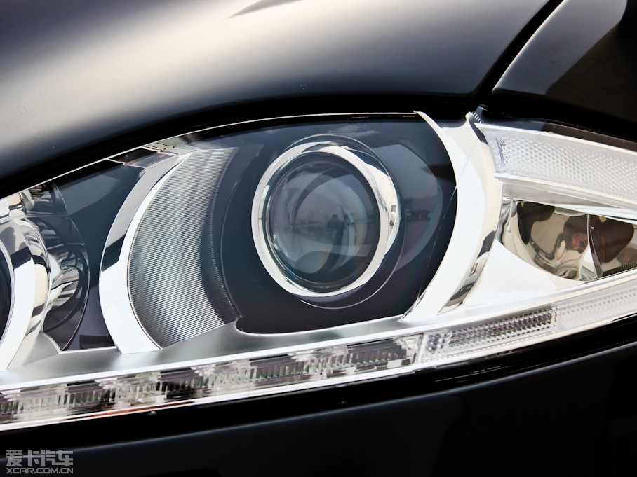 2013ݱXJ L 3.0T V6 SCŞ̄(w)