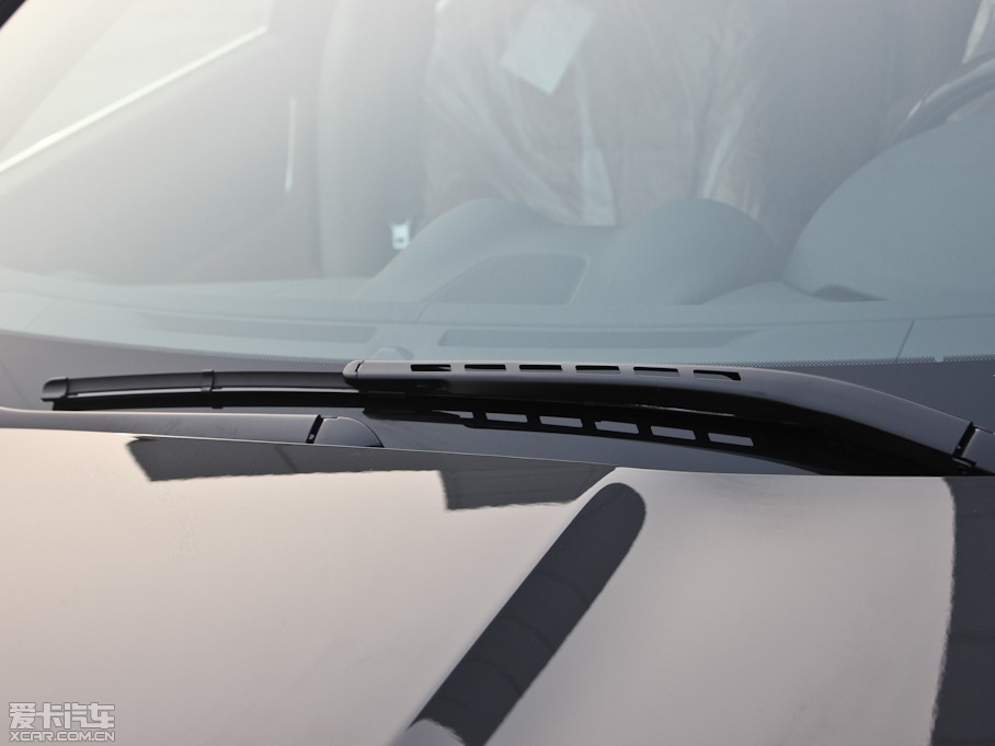 2013ݱXJ L 3.0T V6 SCŞ̄(w)