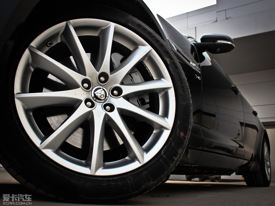 2013ݱXJ L 3.0T V6 SCŞ̄հ