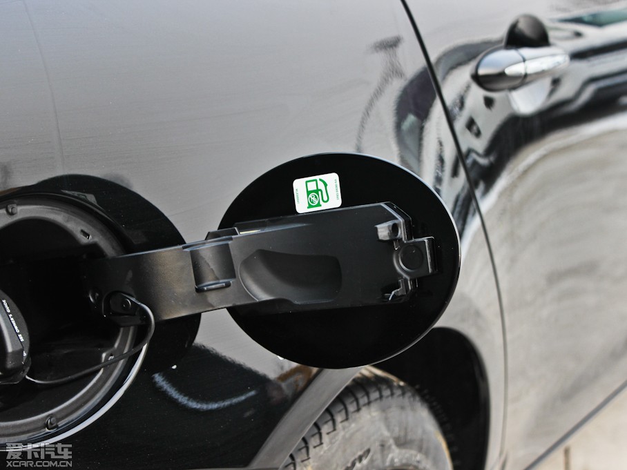 2013ݱXJ L 3.0T V6 SCŞ̄(w)