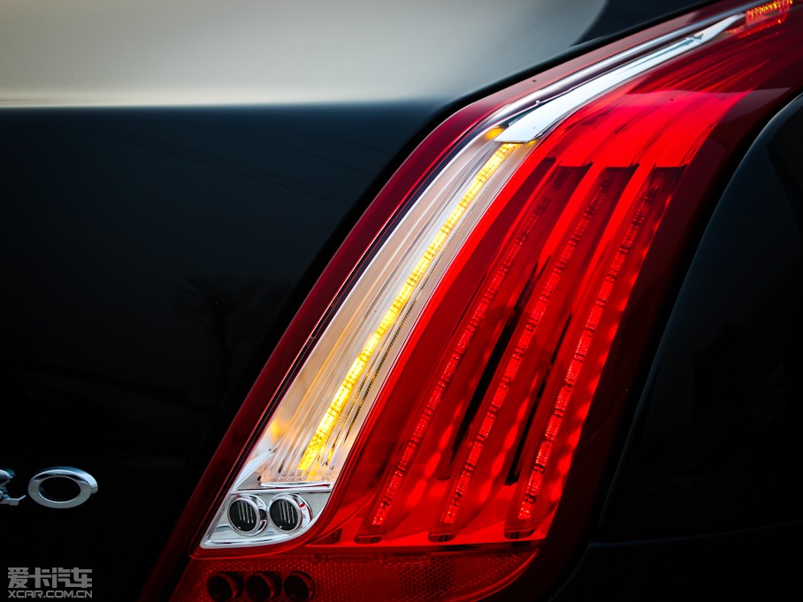 2013ݱXJ L 3.0T V6 SCŞ̄(w)