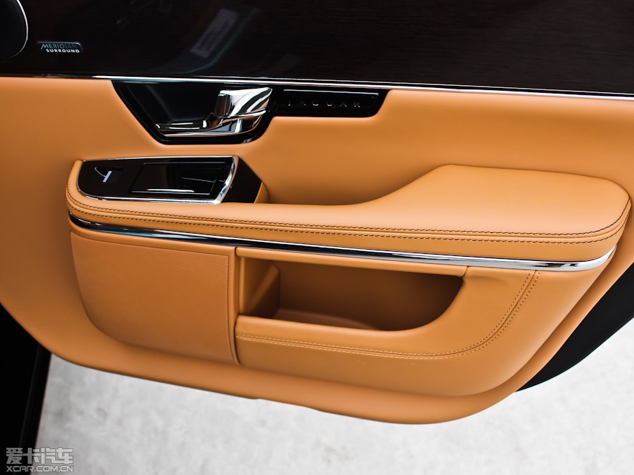 2013ݱXJ L 3.0T V6 SCŞ̄հ