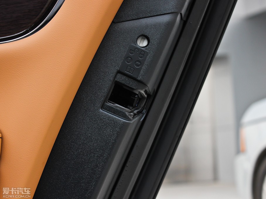 2013ݱXJ L 3.0T V6 SCŞ̄հ