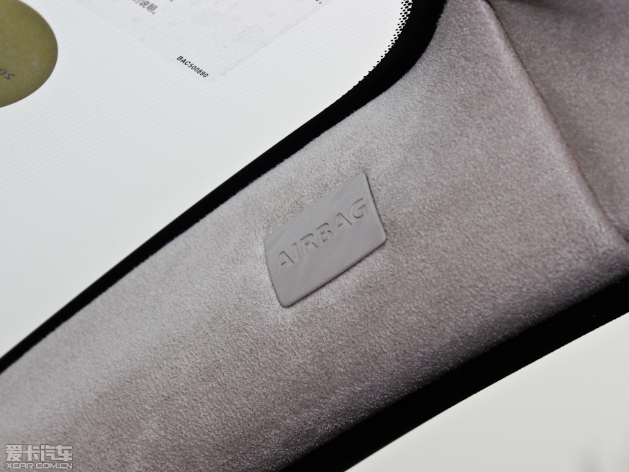 2013ݱXJ L 3.0T V6 SCŞ̄(w)