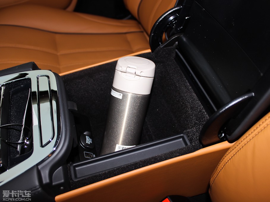 2013ݱXJ L 3.0T V6 SCŞ̄(w)