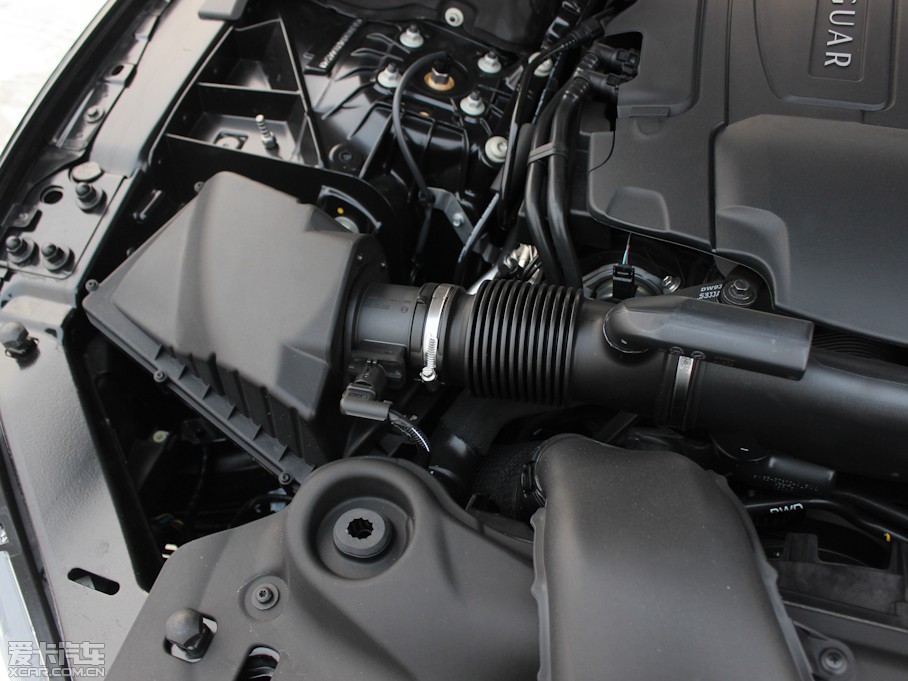 2013ݱXJ L 3.0T V6 SCŞ̄(w)