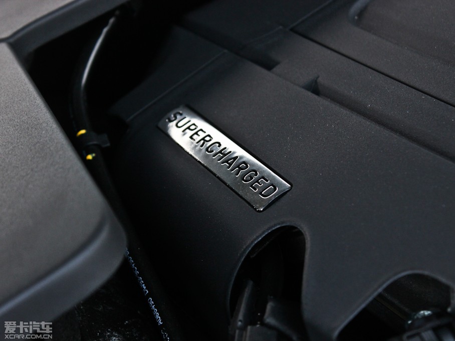 2013ݱXJ L 3.0T V6 SCŞ̄(w)